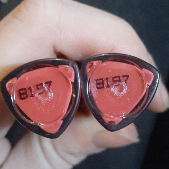 Stay satin liquid lip colour - Picture 2 of 2